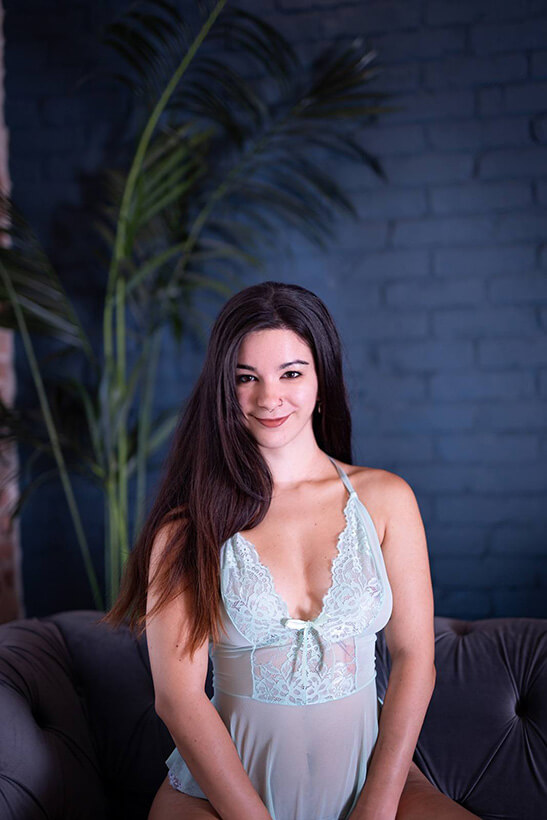 Esther gallery photo – LinDom Massage Budapest
